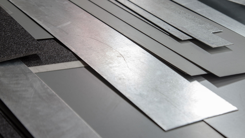 The Applications Of Metal Bonding Adhesives.