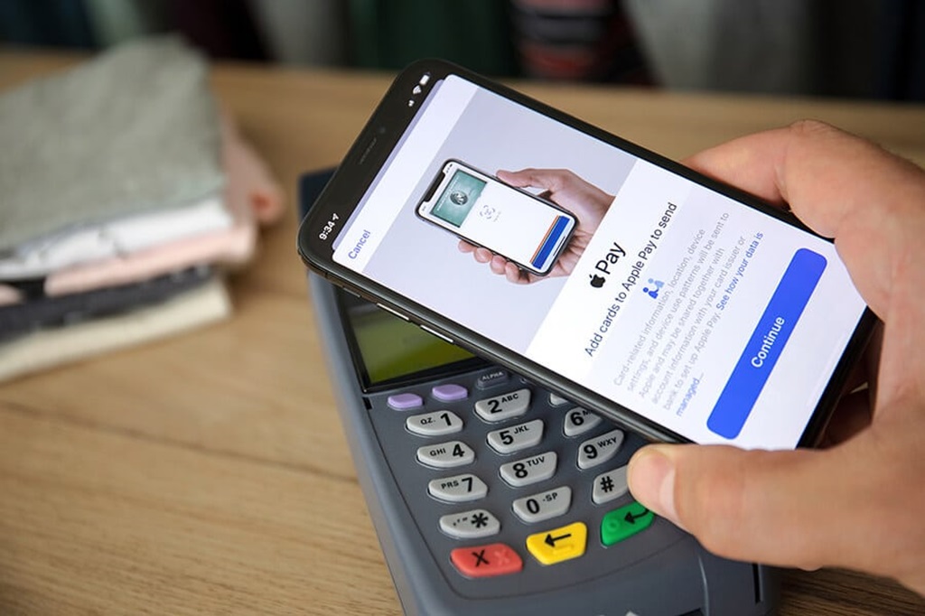 Apple Pay vs traditional payment methods